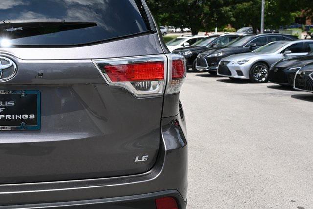used 2015 Toyota Highlander car, priced at $18,039