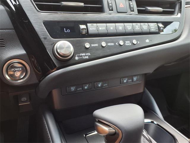 new 2025 Lexus ES 300h car, priced at $50,420