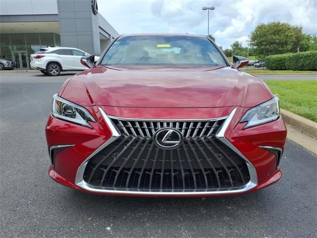new 2025 Lexus ES 300h car, priced at $50,420