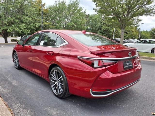 new 2025 Lexus ES 300h car, priced at $50,420