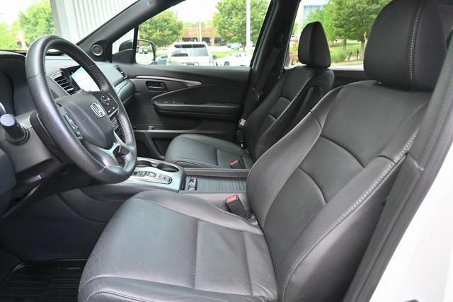 used 2022 Honda Passport car, priced at $26,800