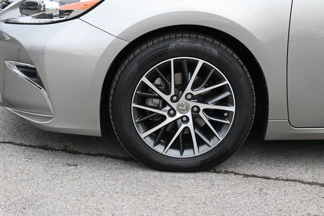 used 2018 Lexus ES 350 car, priced at $25,896