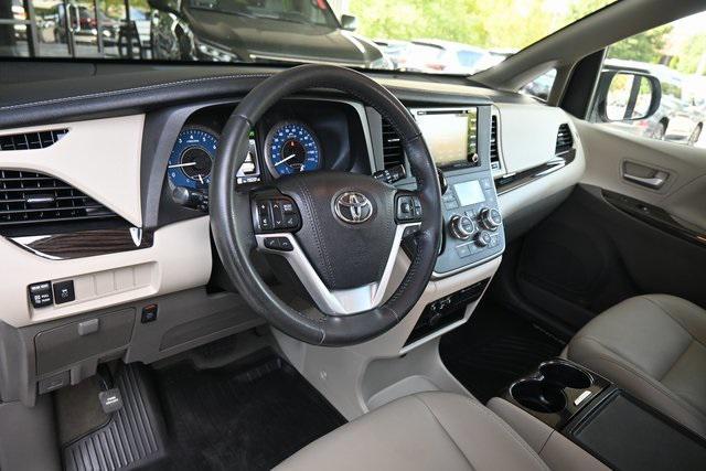 used 2020 Toyota Sienna car, priced at $21,724