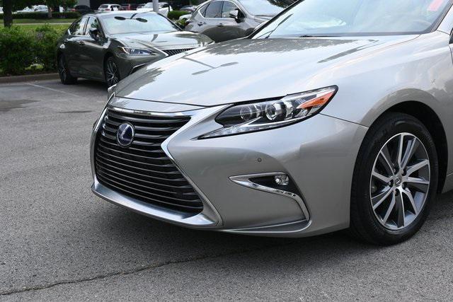 used 2017 Lexus ES 300h car, priced at $22,431