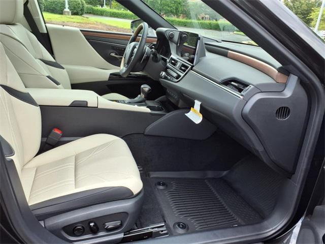 new 2025 Lexus ES 350 car, priced at $56,699