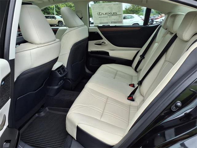 new 2025 Lexus ES 350 car, priced at $56,699