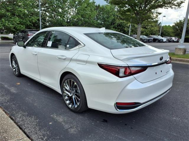 new 2025 Lexus ES 300h car, priced at $54,254