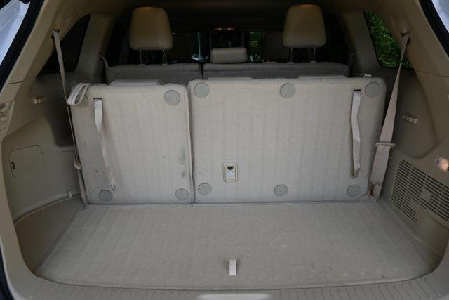 used 2017 Toyota Highlander car, priced at $22,885