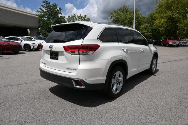 used 2017 Toyota Highlander car, priced at $22,885