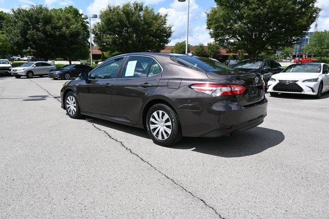 used 2018 Toyota Camry Hybrid car, priced at $23,257