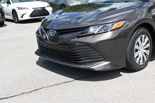used 2018 Toyota Camry Hybrid car, priced at $23,257