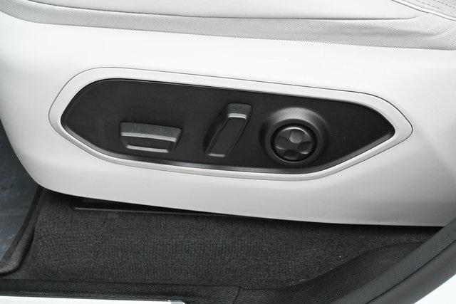 used 2022 Jeep Grand Cherokee car, priced at $35,025