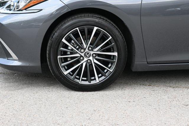 used 2024 Lexus ES 300h car, priced at $45,188