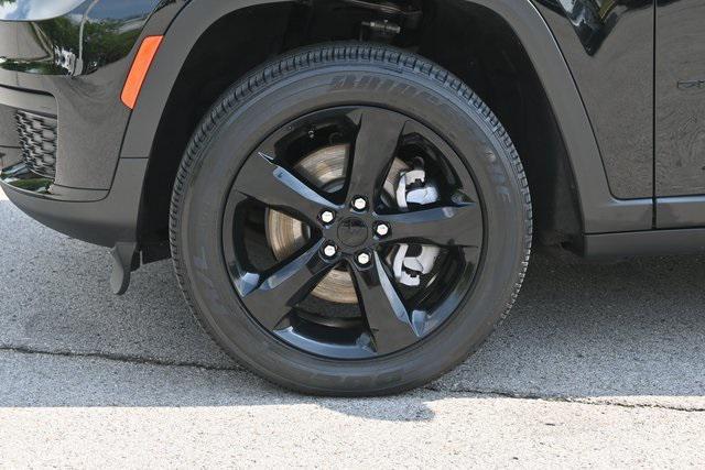 used 2024 Jeep Grand Cherokee L car, priced at $38,250