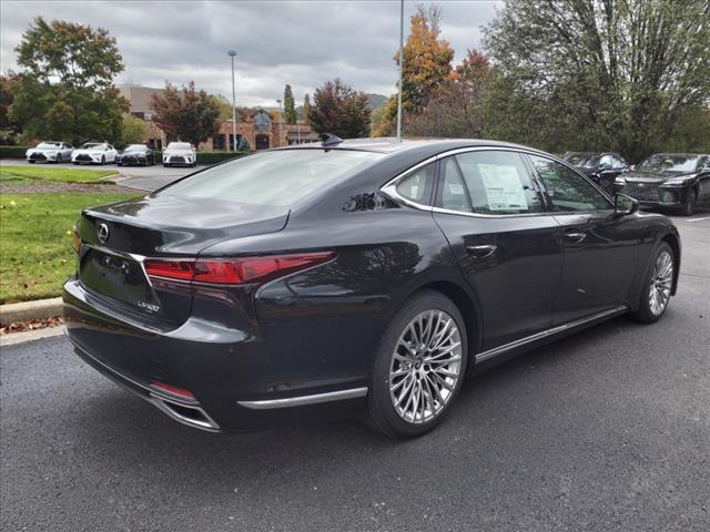 new 2024 Lexus LS 500 car, priced at $82,320