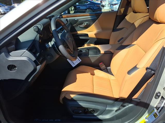 new 2025 Lexus ES 350 car, priced at $55,864