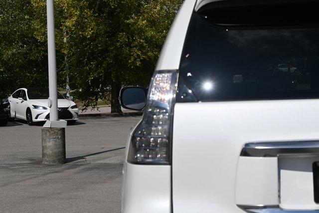 used 2022 Lexus GX 460 car, priced at $42,983