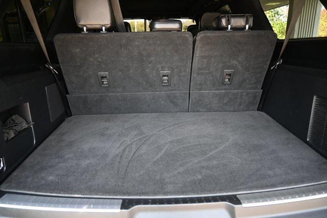 used 2020 Lincoln Navigator car, priced at $27,983