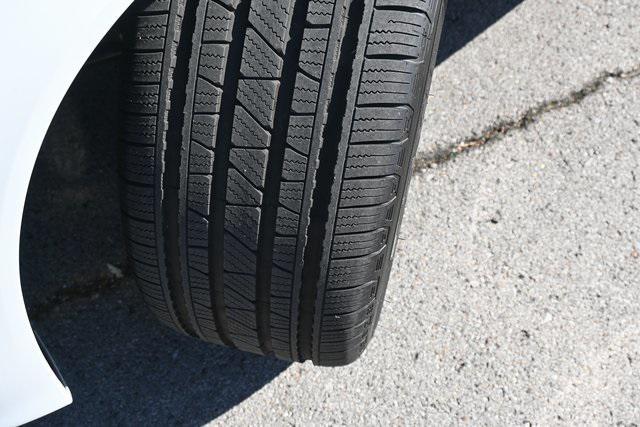 used 2025 Mercedes-Benz GLE 450 car, priced at $66,983