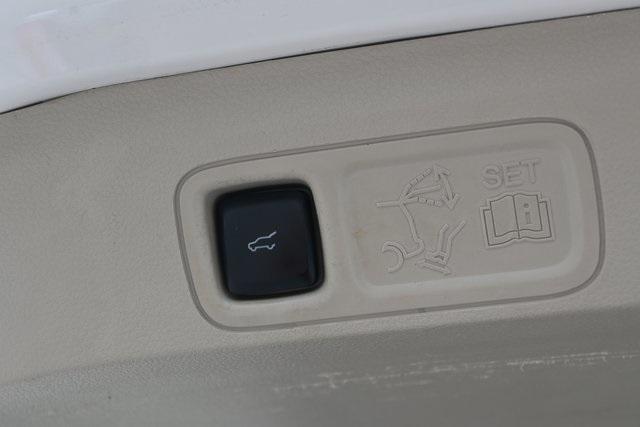 used 2019 Lincoln Navigator L car, priced at $31,547