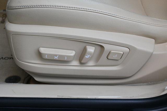 used 2013 Lexus ES 350 car, priced at $15,872