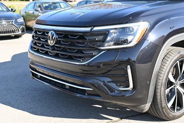 used 2024 Volkswagen Atlas car, priced at $38,951