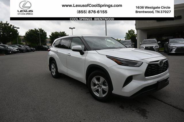 used 2022 Toyota Highlander car, priced at $28,701