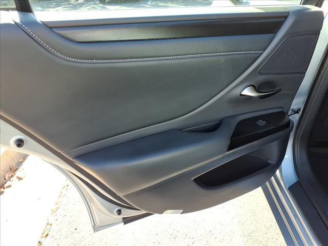 new 2025 Lexus ES 350 car, priced at $48,579