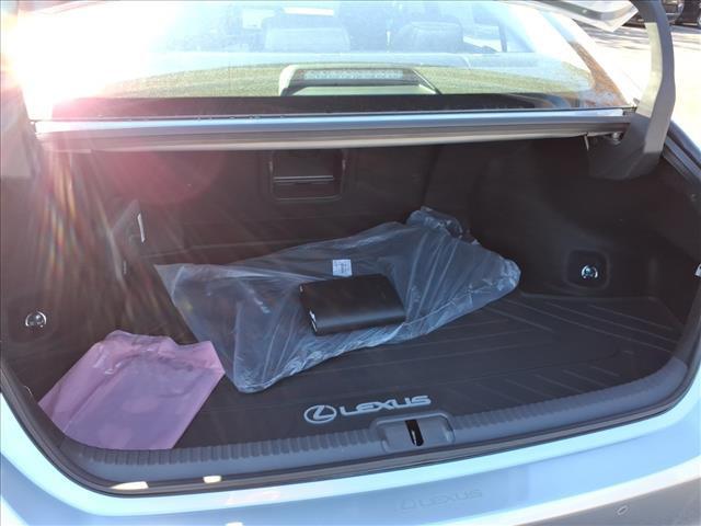 new 2025 Lexus ES 350 car, priced at $48,579