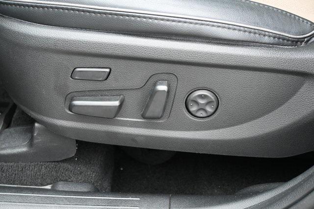 used 2022 Hyundai Santa Fe car, priced at $25,443