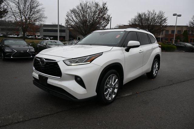 used 2020 Toyota Highlander car, priced at $32,883