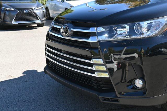 used 2018 Toyota Highlander car, priced at $28,695