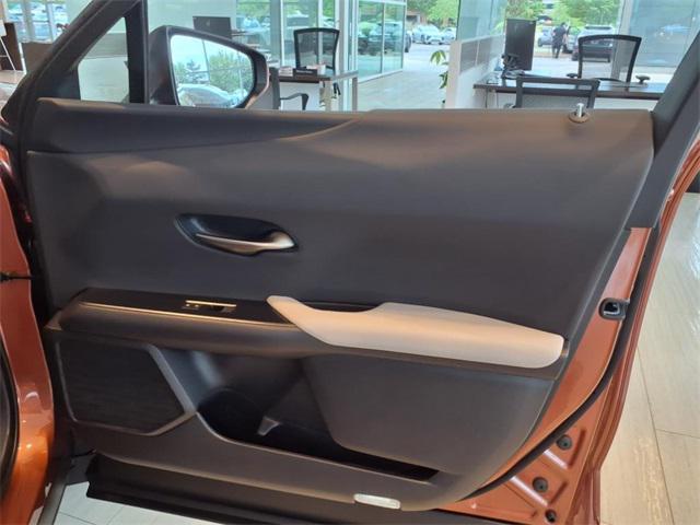 new 2025 Lexus UX 300h car, priced at $43,524