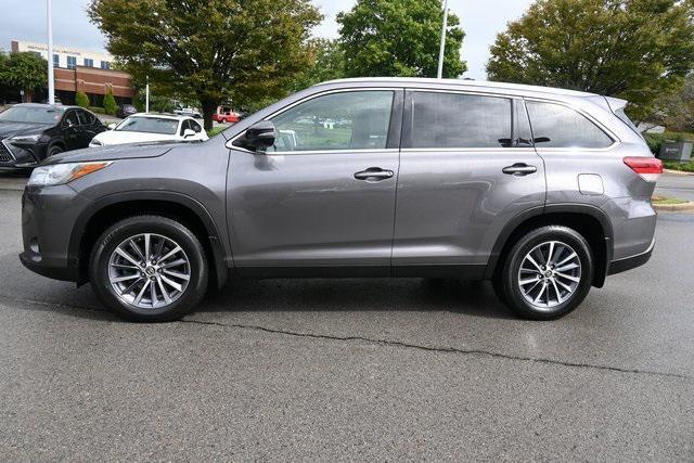 used 2019 Toyota Highlander car, priced at $26,134