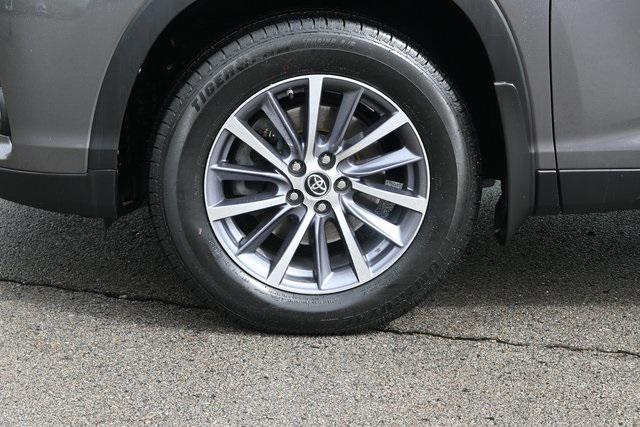 used 2019 Toyota Highlander car, priced at $26,134