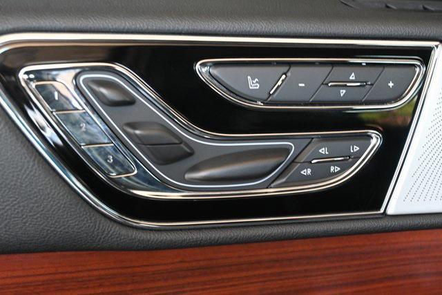 used 2021 Lincoln Navigator car, priced at $49,889