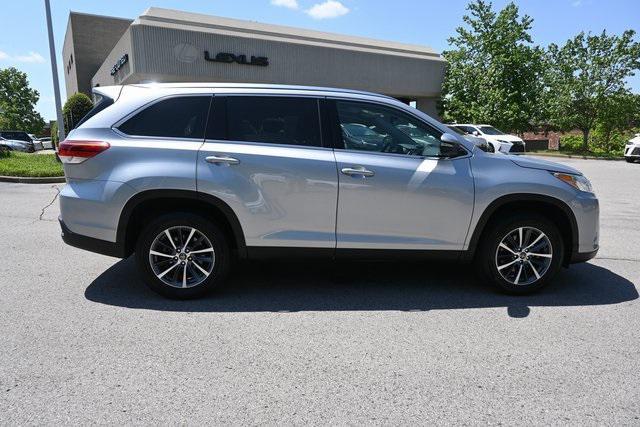 used 2019 Toyota Highlander car, priced at $24,100