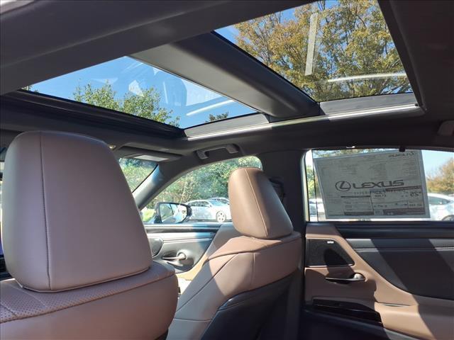 new 2025 Lexus ES 350 car, priced at $55,864