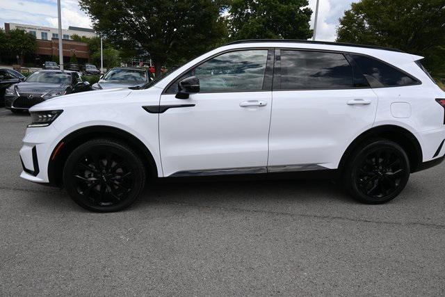 used 2022 Kia Sorento car, priced at $28,555