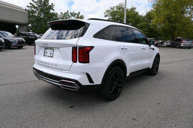 used 2022 Kia Sorento car, priced at $28,555