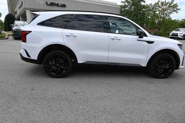 used 2022 Kia Sorento car, priced at $28,555