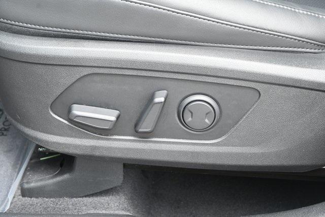 used 2022 Kia Sorento car, priced at $28,555