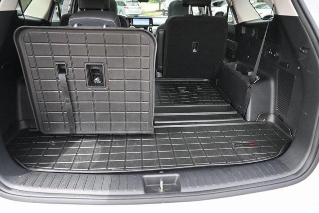 used 2022 Kia Sorento car, priced at $28,555