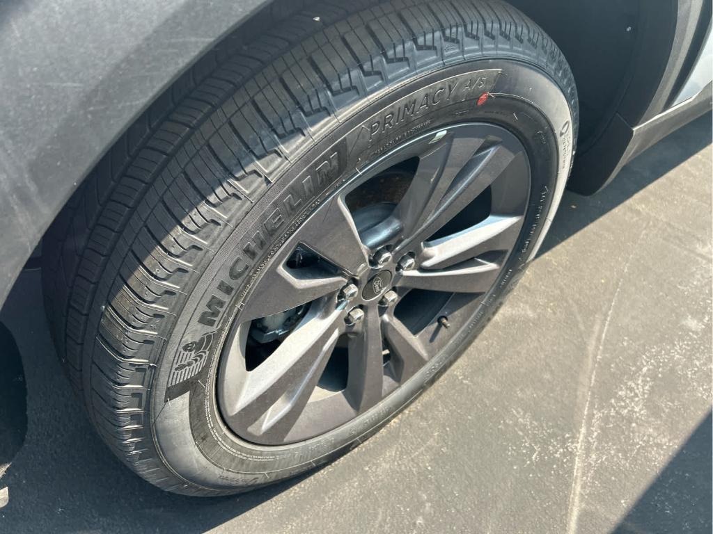 new 2025 Ford Explorer car, priced at $46,224