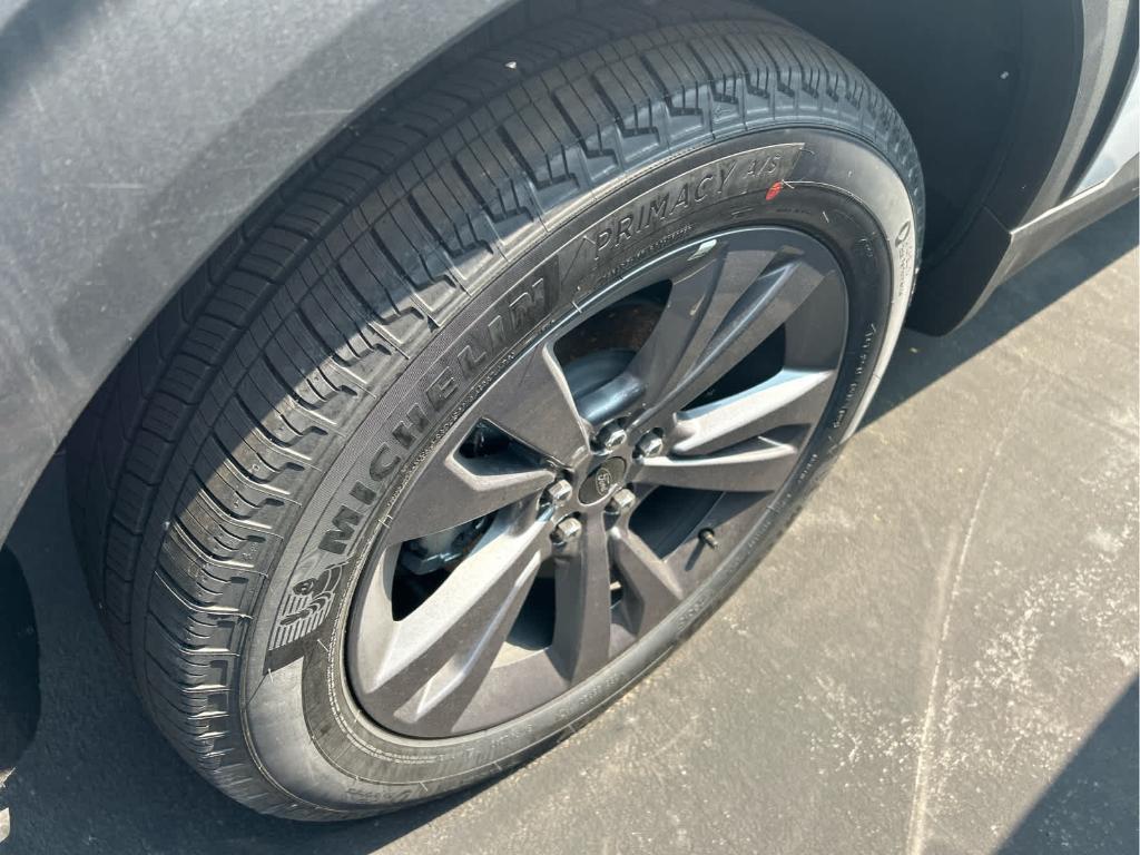 new 2025 Ford Explorer car, priced at $46,224