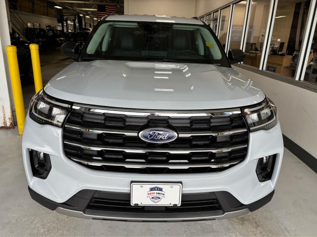 new 2025 Ford Explorer car, priced at $48,745