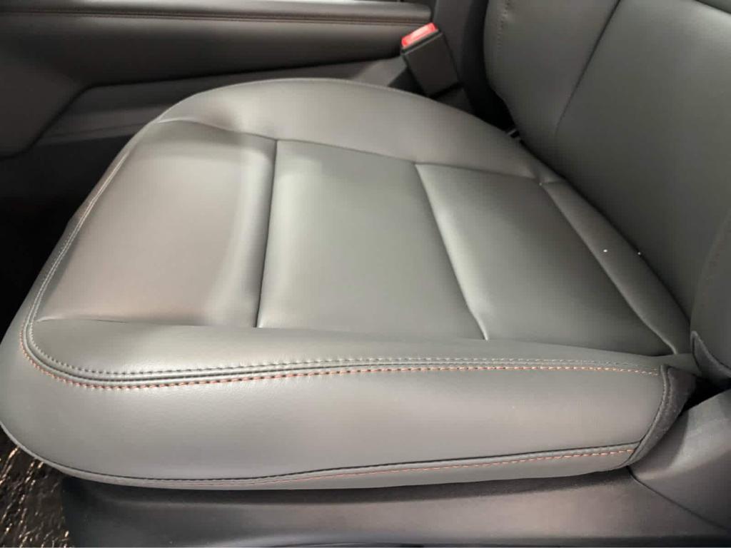 new 2025 Ford Explorer car, priced at $48,745