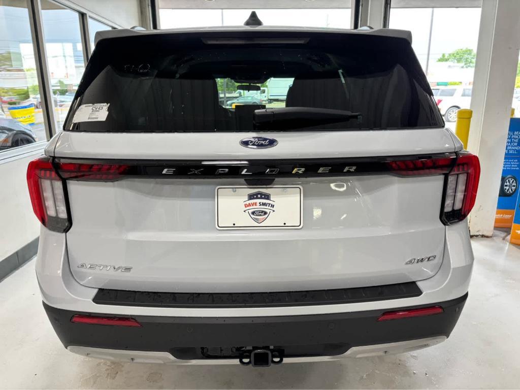 new 2025 Ford Explorer car, priced at $48,745