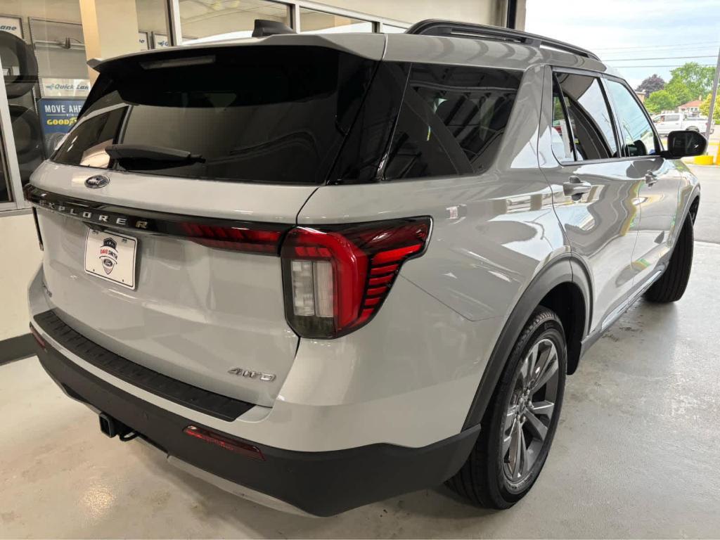 new 2025 Ford Explorer car, priced at $48,745
