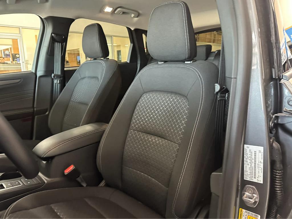 new 2025 Ford Escape car, priced at $30,380